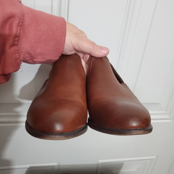 Pierre Dumas Size 6 MAY-135 Slip-on Mid-Heel Loafers EUC - Picture 5 of 10